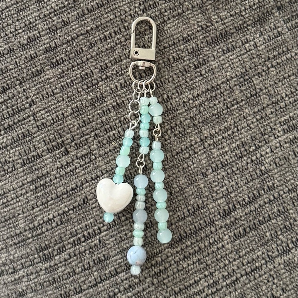 Elegant Handmade Heart Blue Beaded Bag Charm Keychain